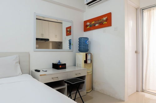 Photo 6 - Tidy Studio Apartment at Bassura City near Shopping Mall