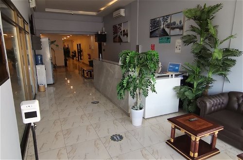 Photo 4 - Private Luxury Apartments - Al Khozama