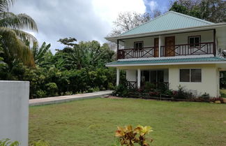 Photo 1 - Lucy's guesthouse