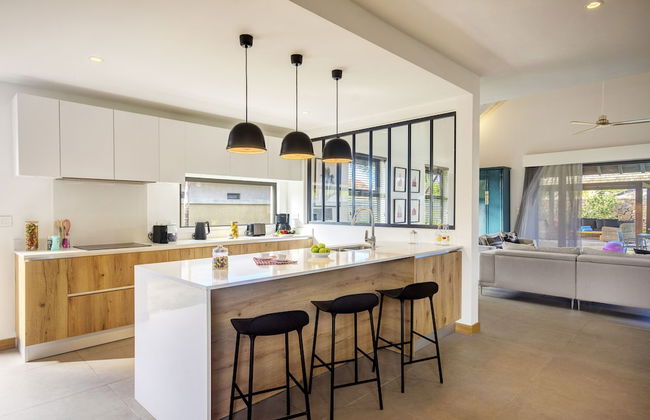 Mythic Suites & Villas by MJ Holidays - Photo 39