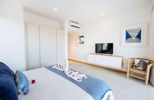 Mythic Suites & Villas by MJ Holidays - Photo 8