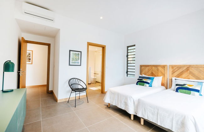 Mythic Suites & Villas by MJ Holidays - Photo 7