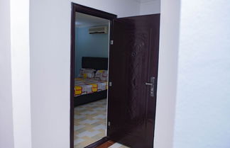 Photo 2 - Lamada Apartments