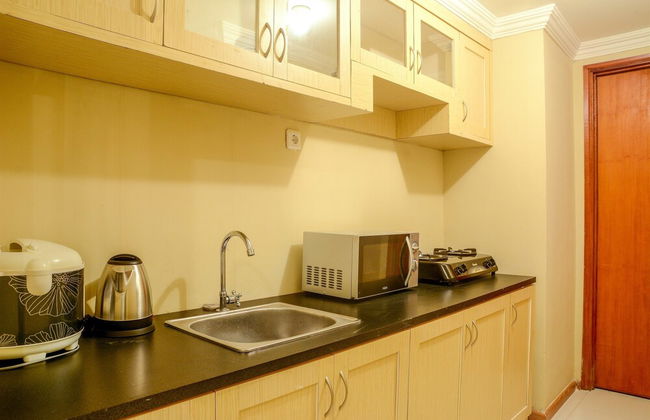 3 Bedrooms Apartment Grand Palace Kemayoran by Travelio - Foto 10