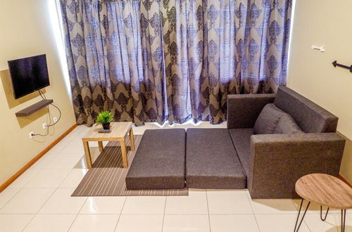 Photo 15 - 3 Bedrooms Apartment Grand Palace Kemayoran by Travelio