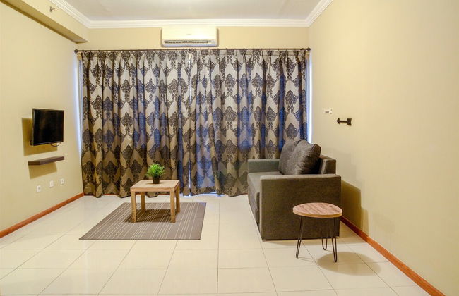 3 Bedrooms Apartment Grand Palace Kemayoran by Travelio - Foto 18