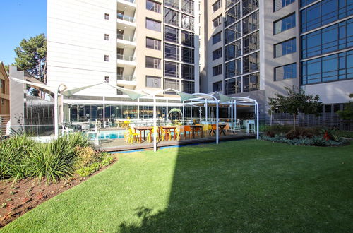 Photo 28 - Sandton Smart Apartment Fifteen