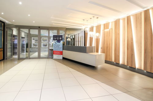 Photo 2 - Sandton Smart Apartment Eleven