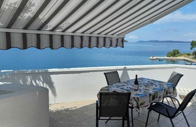 Apartment Located Directly on the Sea, With sea Views and Stunning Views - Foto 1