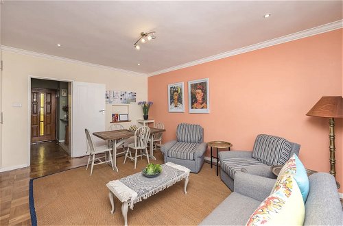 Photo 9 - Vibrant and Safe 2 Bedroom Apartment