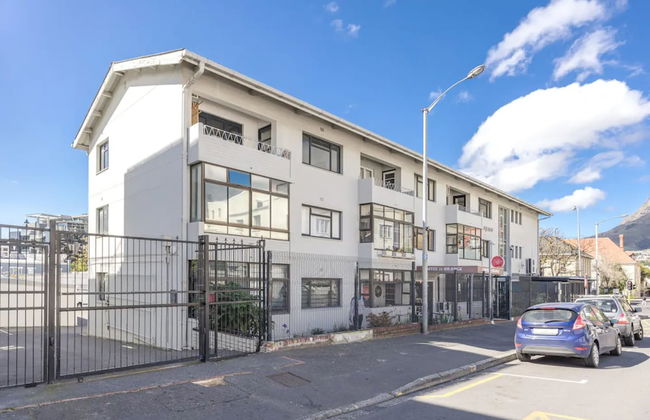 Vibrant and Safe 2 Bedroom Apartment - Foto 26