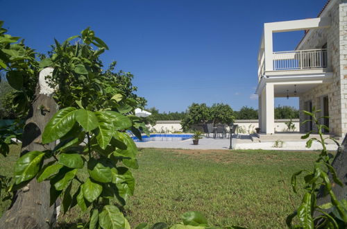 Foto 49 - Stunning new Beach Front Villa,1st Line to the Beach, Large Pool, Wonderful Area