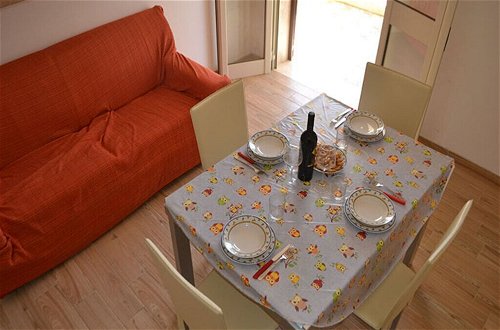 Foto 20 - Air-conditioned Apartment Near The Beach With Spacious Balcony & Garden; Pets