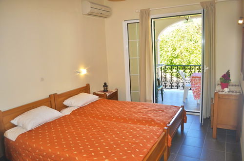 Foto 3 - Yannis - Holiday Apartments on Agios Gordios Beach in Corfu