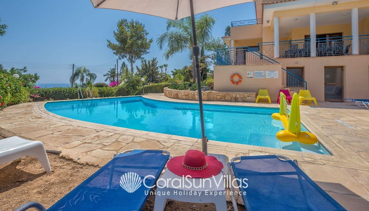 Photo 1 - Exceptional Large Villa, Free Heated Pool 1 NOV - 15 Jan, Privacy,prime Location