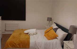 Foto 3 - Lovely 2-bed Apartment in Milton Keynes