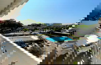 Photo 1 - Great Flat With Shared Pool and Lovely Balcony