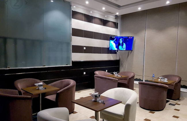 Al Muhanna Plaza Hotel - Photo 37