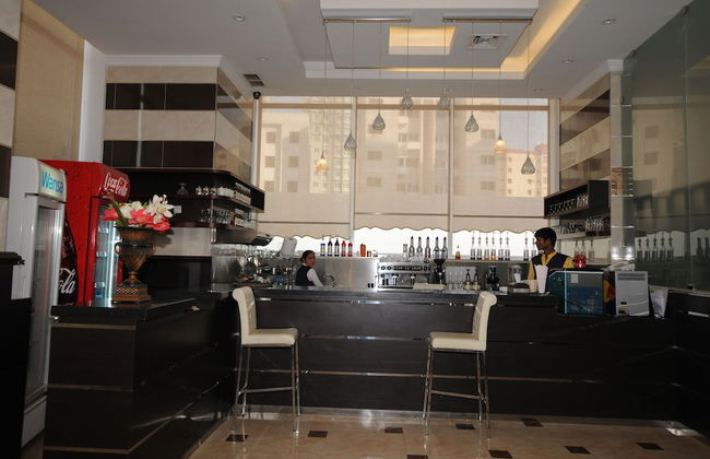 Al Muhanna Plaza Hotel - Photo 39