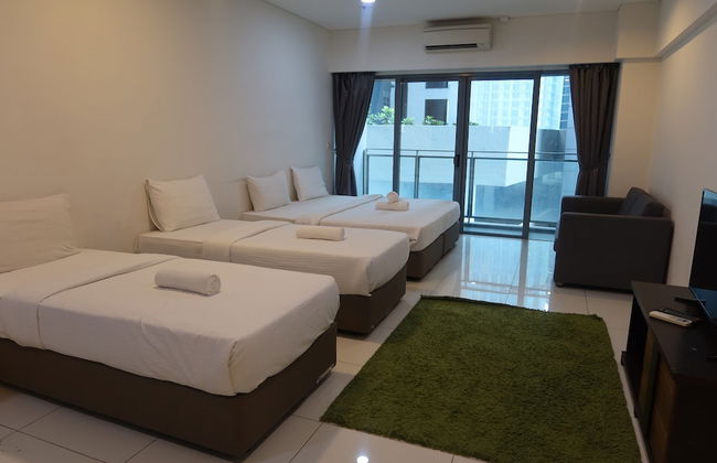 Summer Suites Residences by Subhome - Photo 40