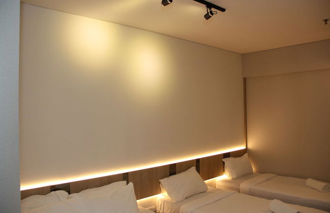 Summer Suites Residences by Subhome - Photo 21