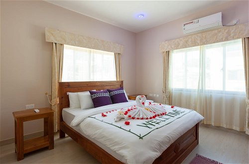 Photo 5 - Stone Self Catering Apartments