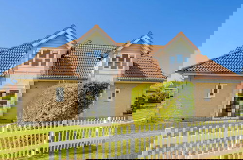 Foto 1 - Restyled Villa With Dishwasher and Whirlpool, Near the Sea