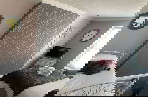 Photo 1 - Snaith Central Apartment
