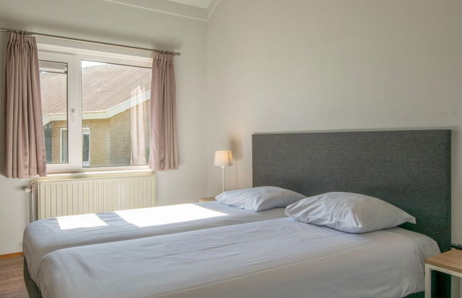 Restyled Bungalow with Dishwasher near Cozy Domburg - Foto 2