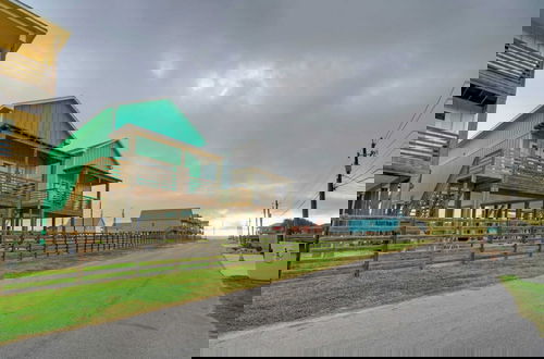 Foto 31 - Sleeps 28 2 Homes w/ Boat Dock & Waterfront Pool Laguna Village Haven
