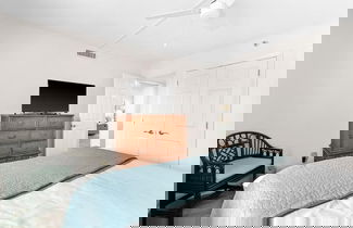 Foto 3 - Emerald Towers 305