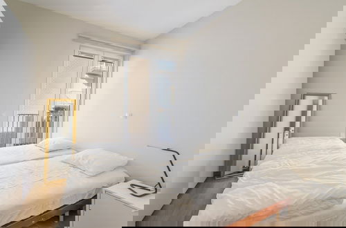 Photo 4 - Spacious Apartment With Terrace