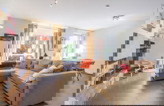 Photo 1 - Spacious Apartment With Terrace