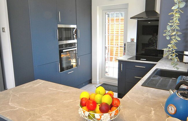 Cozy Cottage Stay - Modern, Cozy, Close to London - Foto 16