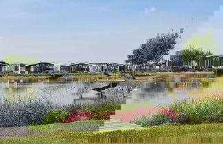 Foto 3 - Modern, High-quality Chalet With Wifi Near the Oosterschelde