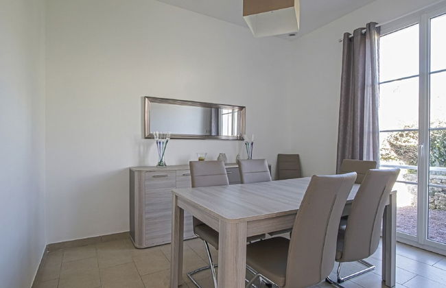 Spacious Holiday Home in Aure sur Mer With Garden - Foto 54