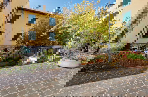 Foto 1 - Modern Apartment in Bardolino With Terrace