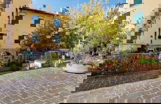 Foto 1 - Modern Apartment in Bardolino With Terrace