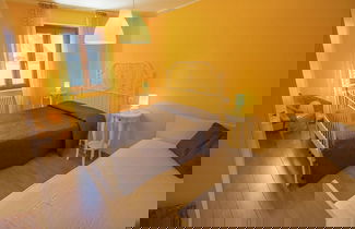 Foto 2 - Belvilla by OYO Modern Holiday Home With Garden