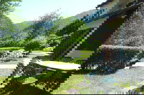 Foto 14 - Belvilla by OYO Modern Holiday Home With Garden