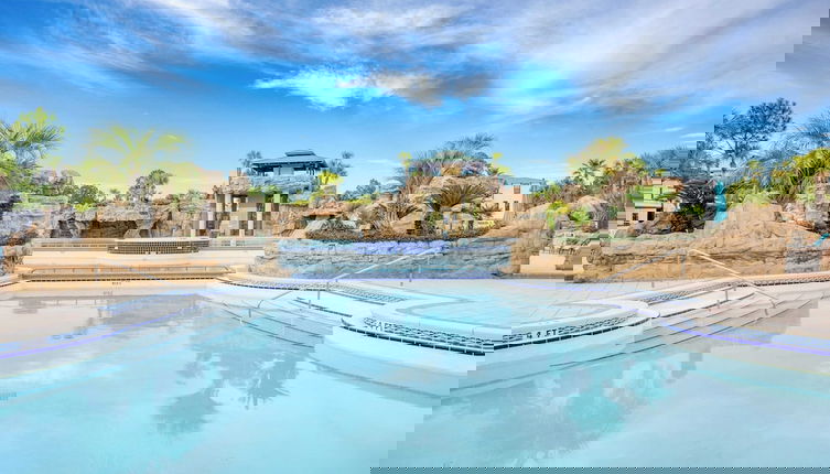 Foto 1 - Cypress Breeze by Avantstay Stunning Home + Pool