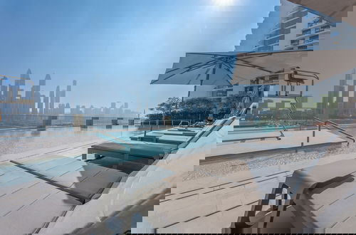 Foto 33 - Czechin Brand New BeachFront Palm View