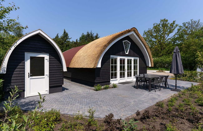 House With a Terrace on the Edge of the Forest - Foto 14