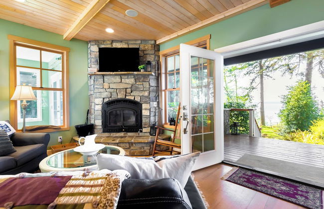 Westside Waterfront View Home - Avantstay Hot tub - Foto 4