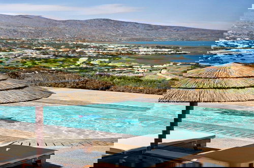 Foto 1 - Breathtaking Views 4 Bedroom Villa