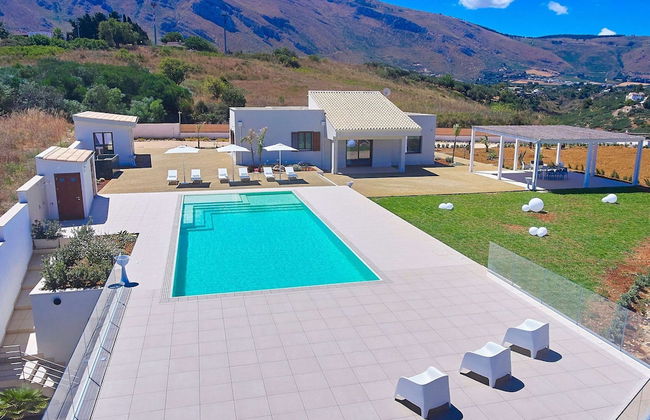 Belvilla by OYO Villa Etesiae - Foto 17