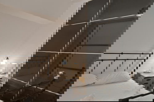 Foto 3 - Milanou Glyfada G1 First