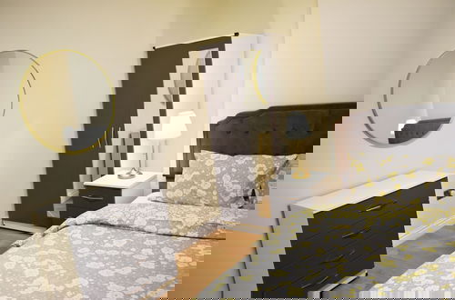 Photo 2 - Room 2