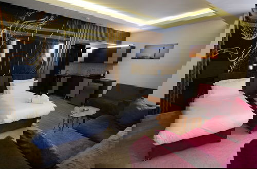 Foto 6 - Parklane Furnished Suites