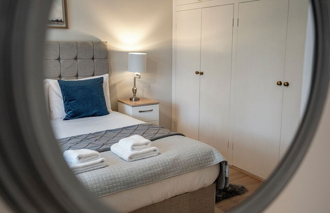 Bright&Spacious 3BD in Centre of Bourton - Foto 1